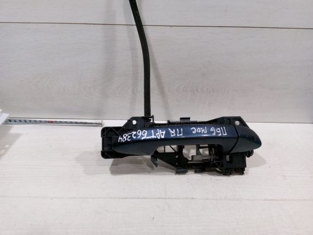 rucka-dveri-naruznaia-peredniaia-pravaia-defekt-volkswagen-passat-b6-art-77153-big-5