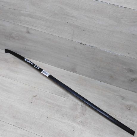 molding-pravyi-lobovogo-stekla-volkswagen-passat-b6-art-77249-big-0