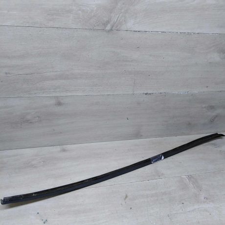 molding-pravyi-lobovogo-stekla-volkswagen-passat-b6-art-77249-big-4
