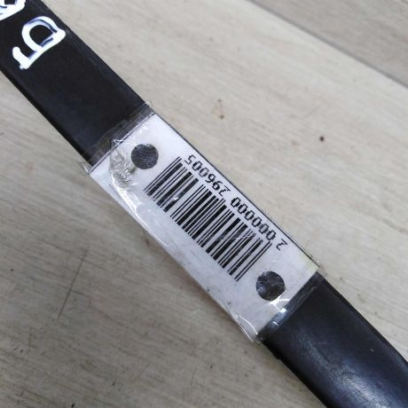 molding-pravyi-lobovogo-stekla-volkswagen-passat-b6-art-77249-big-2