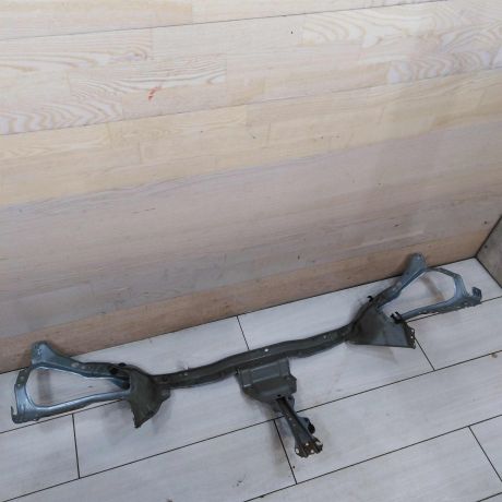 peredniaia-panel-televizora-nissan-primera-p12-art-77585-big-2