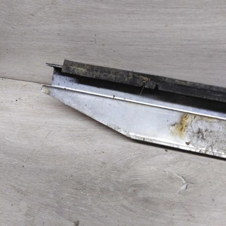 molding-lobovogo-stekla-pravyi-nissan-almera-ii-n16-art-77694-big-2