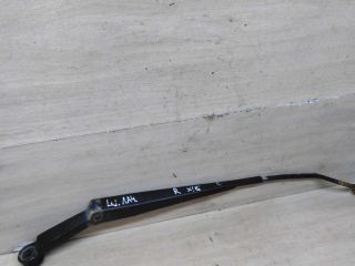 povodok-stekloocistitelia-perednii-pravyi-chevrolet-lacetti-xetcbek-art-77905