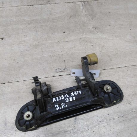 rucka-dveri-zadniaia-pravaia-naruznaia-mazda-323-art-78738-big-2