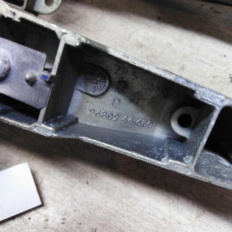 rucka-dveri-naruznaia-citroen-c4-i-art-79272-big-3