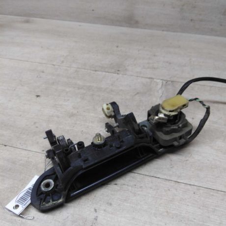 rucka-dveri-naruznaia-peredniaia-pravaia-mazda-323-art-79381-big-3