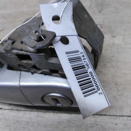 rucka-dveri-naruznaia-levaia-peredniaia-skoda-superb-i-art-79811-big-2