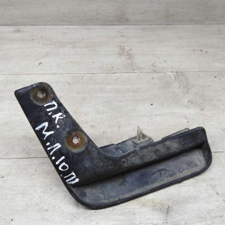 bryzgovik-perednii-pravyi-mitsubishi-lancer-x-art-81334-big-1