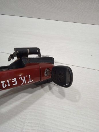 rucka-dveri-naruznaia-peredniaia-levaia-toyota-corolla-ix-e120-e130-art-81806-big-2