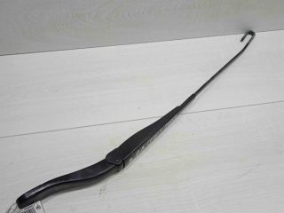 povodok-dvornika-pravyi-renault-logan-ii-renault-sandero-ii-renault-art-82067