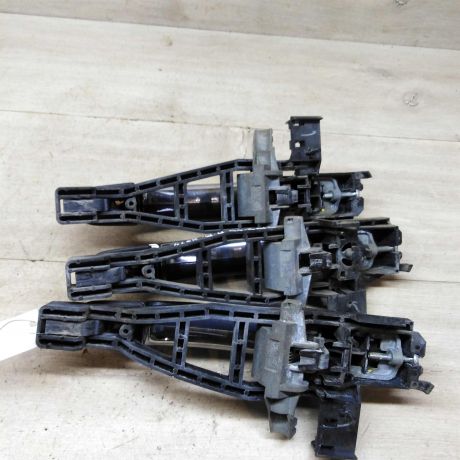 rucka-dveri-naruznaia-ford-focus-2-2-stuki-art-82206-big-1