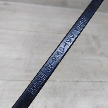 povodok-stekloocistitelia-levyi-ford-focus-2-art-82209-big-2