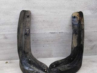 bryzgovik-perednii-dva-stuki-ford-focus-3-art-82314