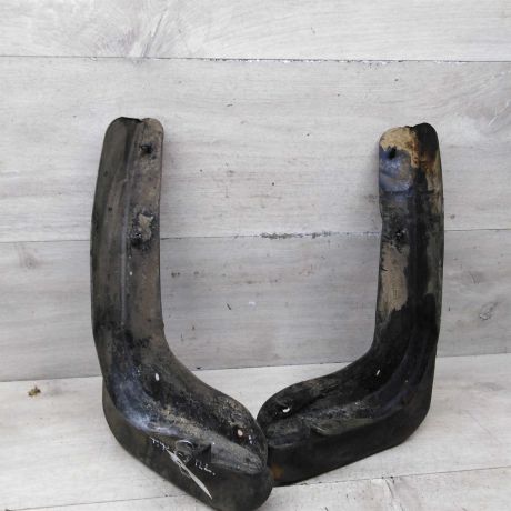 bryzgovik-perednii-dva-stuki-ford-focus-3-art-82314-big-0