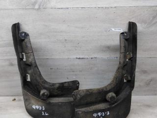 bryzgovik-zadnii-dva-stuki-ford-focus-3-art-82353