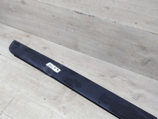 molding-dveri-zadnii-pravyi-niznii-audi-a4-b6-audi-a4-b7-art-82645