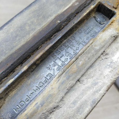 molding-dveri-perednii-levyi-niznii-audi-a4-b6-audi-a4-b7-art-82734-big-5