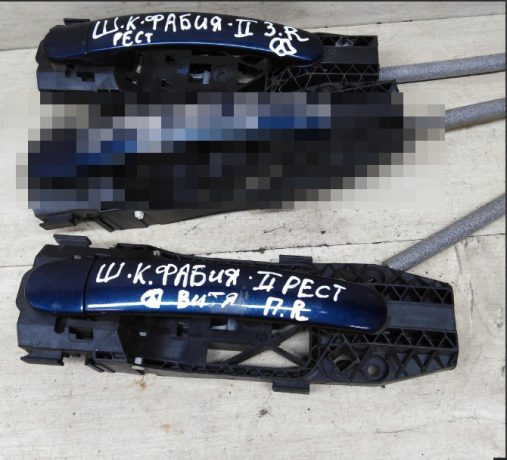 rucka-dveri-naruznaia-skoda-fabia-ii-restailing-skoda-fabia-ii-art-83260-big-0