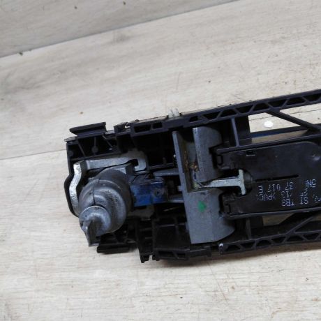 rucka-dveri-naruznaia-peredniaia-levaia-skoda-fabia-ii-restailing-skoda-fabia-ii-art-83263-big-3