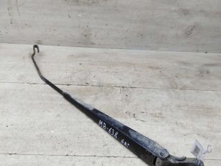 povodok-stekloocistitelia-kryski-bagaznika-mercedes-vito-w638-art-83798