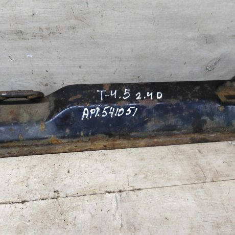 peredniaia-panel-televizor-verxniaia-cast-volkswagen-transporter-t4-art-83800-big-2