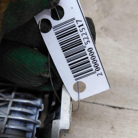 liucok-benzobak-hyundai-sonata-4-ef-art-84724-big-3