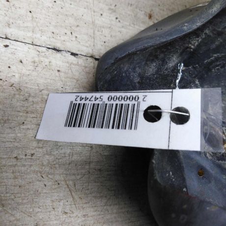 bryzgovik-zadnii-mitsubishi-carisma-i-art-85070-big-2