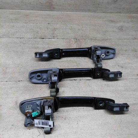 rucka-dveri-naruznaia-mazda-3-bk-art-85252-big-1