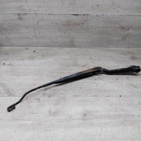 povodok-stekloocistitelia-pravyi-hyundai-sonata-4-ef-art-85578-big-0