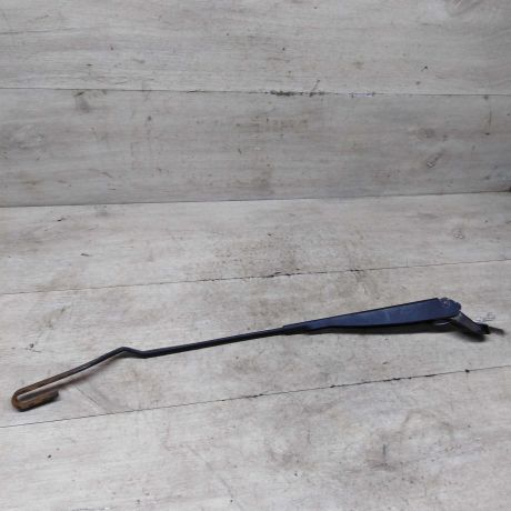 povodok-dvornika-pravyi-volkswagen-sharan-seat-alhambra-i-ford-galaxy-art-85632-big-0