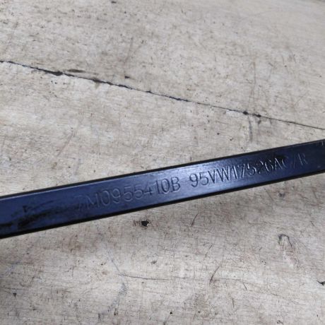 povodok-dvornika-pravyi-volkswagen-sharan-seat-alhambra-i-ford-galaxy-art-85632-big-1