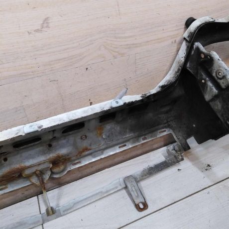 peredniaia-panel-televizor-ford-tourneo-connect-i-ford-transit-connect-i-art-85658-big-2