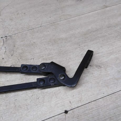 povodok-stekloocistitelia-geely-lc-panda-cross-art-86177-big-1