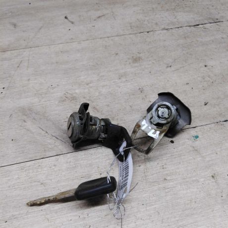 licinka-zamka-dveri-s-kliucom-daewoo-nexia-rest-art-86901-big-1