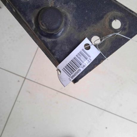 peredniaia-panel-televizor-centralnaia-cast-hyundai-matrix-art-87109-big-2