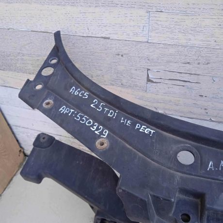 peredniaia-panel-televizor-audi-a6-c5-25-tdi-do-rest-art-87242-big-3