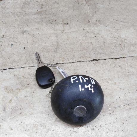 probka-benzobaka-kryska-renault-logan-i-art-87342-big-0