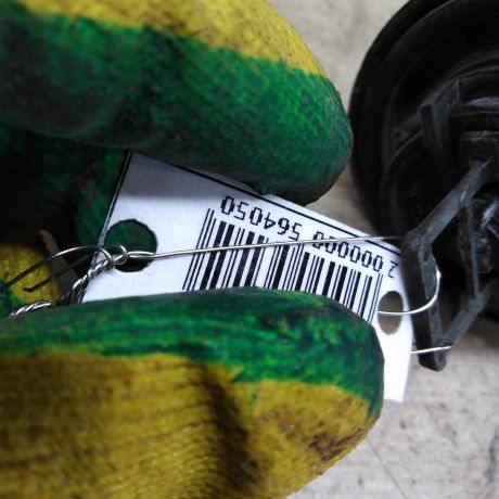 probka-benzobaka-kryska-renault-logan-i-art-87342-big-1