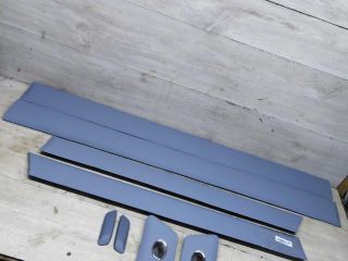 molding-dveri-srednii-audi-a6-c4-art-87357