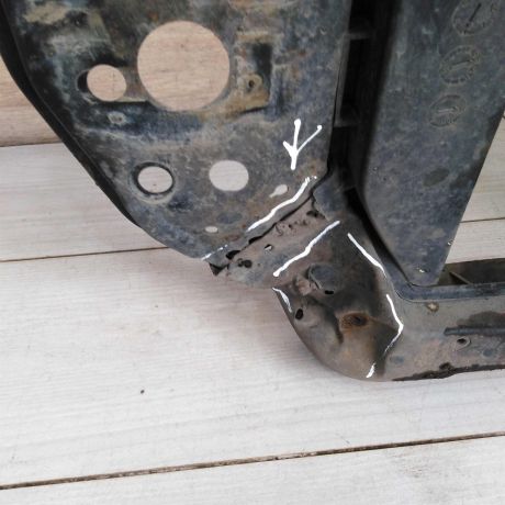 peredniaia-panel-televizor-kia-rio-ii-defekt-art-87636-big-3