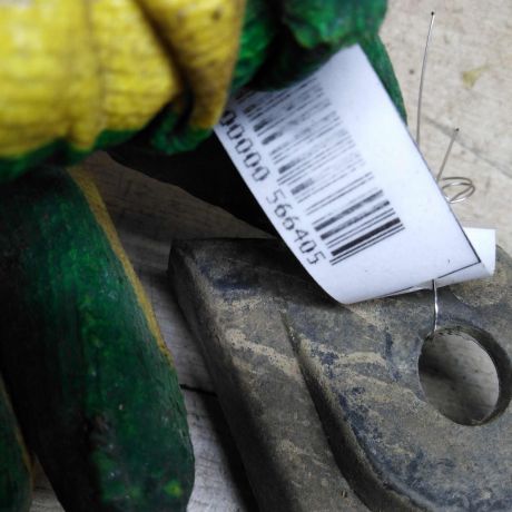 bryzgovik-perednii-pravyi-renault-logan-i-art-87767-big-1