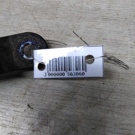 povodok-dvornika-pravyi-renault-logan-i-art-87818-big-1