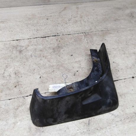 bryzgovik-zadnii-pravyi-chevrolet-cruze-dorestailing-art-89060-big-0