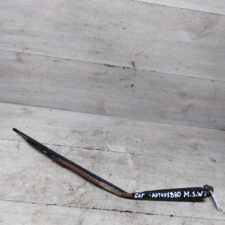 povodok-stekloocistitelia-zadnego-mitsubishi-space-wagon-iii-art-89269-big-0