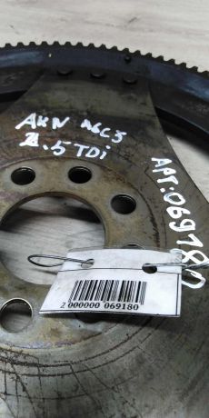 venec-zubcatyi-maxovika-audi-a6-c5-25-tdi-art-15243-big-2