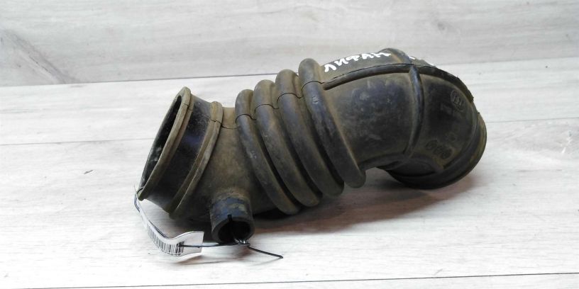 patrubok-vozdusnogo-filtra-lifan-x60-i-art-15265-big-1