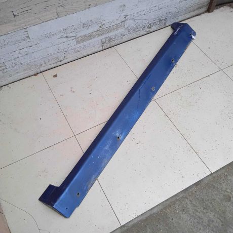 nakladka-na-porog-levaia-naruznaia-honda-cr-v-ii-art-89748-big-0