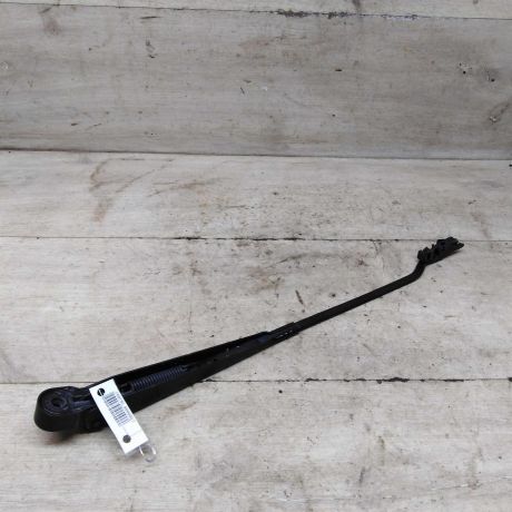 povodok-stekloocistitelia-zadnii-ford-mondeo-3-art-89836-big-1