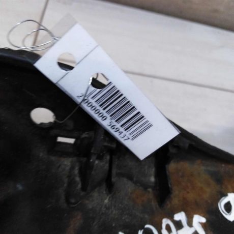 peredniaia-panel-televizor-ford-focus-ii-art-90114-big-1