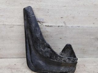 bryzgovik-zadnii-levyi-ford-focus-ii-art-90395